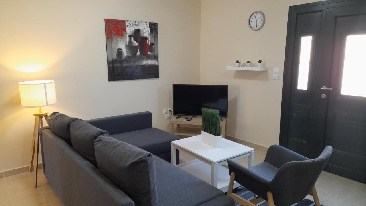 Captains View Apartments بلاتي المظهر الخارجي الصورة